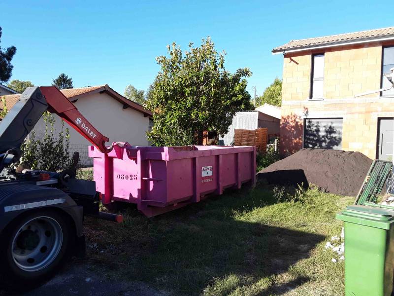 Benne pour particulier pour gravats sur Floirac en Gironde